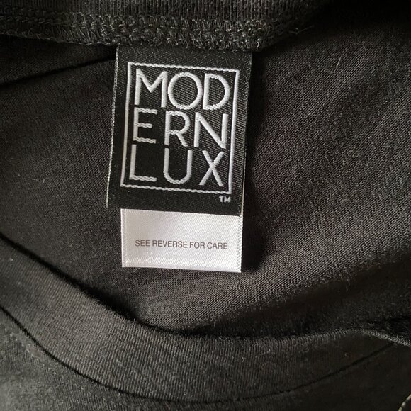 Modern Lux women's size small mini mouse black short sleeve crewneck t-shirt - Picture 7 of 10